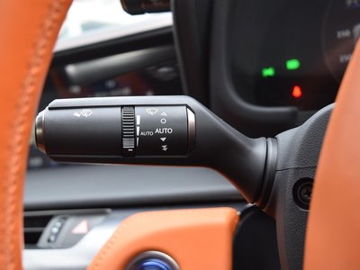 صورة مصغرة 41 لـ 2020 Lexus LC