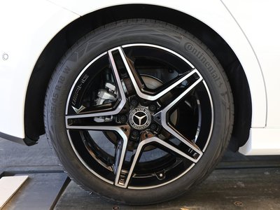 صورة مصغرة 32 لـ 2025 Mercedes-BENZ A-CLASS