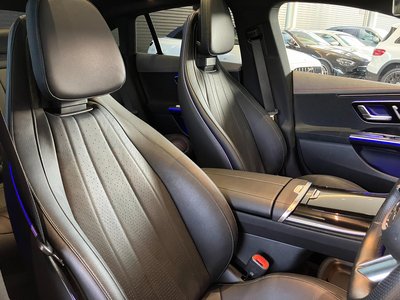 MERCEDES-BENZ EQE - 5