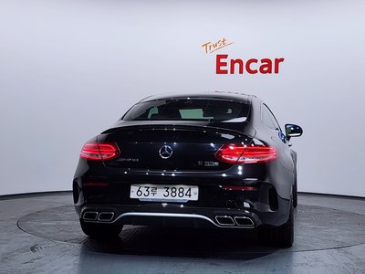 MERCEDES-BENZ C-CLASS - 4