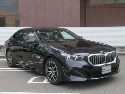 2024 BMW 5 SERIES — миниатюра 46