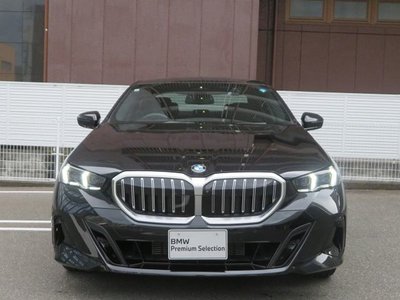 2024 BMW 5 SERIES — миниатюра 45