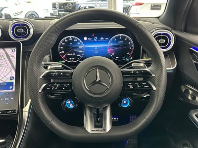 صورة 9 لـ 2025 Mercedes-BENZ GLC AMG
