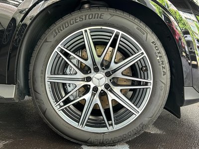 صورة 5 لـ 2025 Mercedes-BENZ GLC AMG