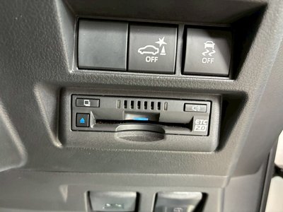 TOYOTA LAND CRUISER 300 - 10