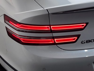 صورة 10 لـ 2022 GENESIS G80 (RG3)