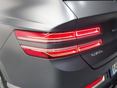 2020 Genesis GV80 photo 10