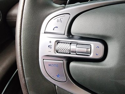 2020 Genesis GV80 thumbnail 21