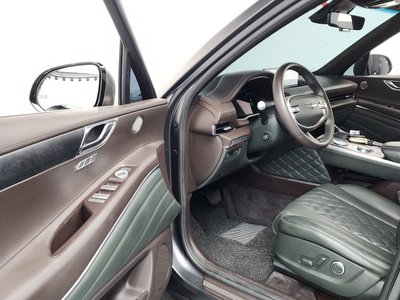 2020 Genesis GV80 thumbnail 13