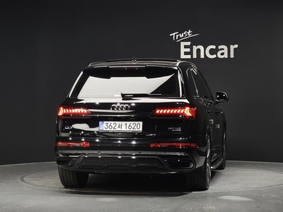 AUDI Q7 - 3