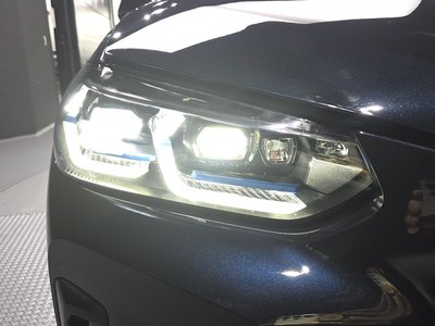 صورة 9 لـ 2023 BMW IX3