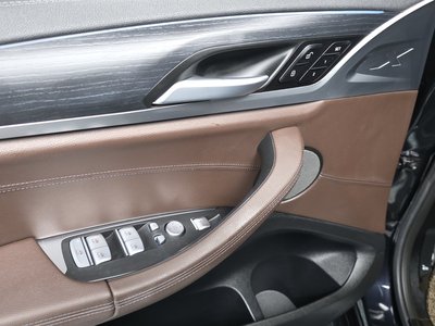 2023 BMW IX3 — миниатюра 29