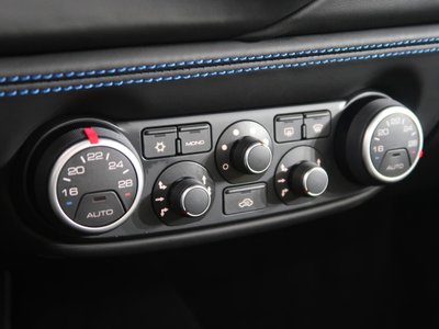 2017 Ferrari 488 SPIDER — миниатюра 54