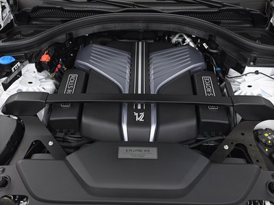2026 ROLLS-ROYCE CULLINAN photo 9