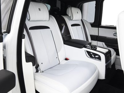 2026 ROLLS-ROYCE CULLINAN thumbnail 15
