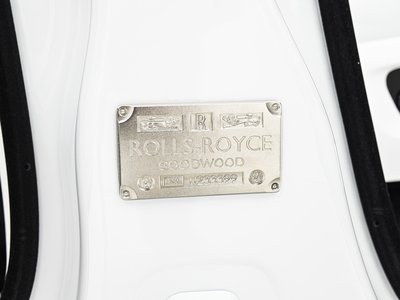 2026 ROLLS-ROYCE CULLINAN thumbnail 40