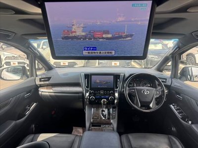TOYOTA ALPHARD - 2