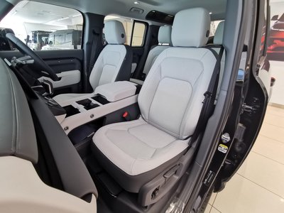 صورة مصغرة 25 لـ 2025 LAND Rover DEFENDER