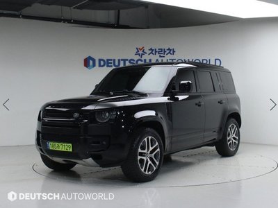 LAND ROVER DEFENDER - 1