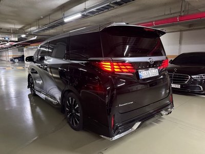 TOYOTA ALPHARD - 2