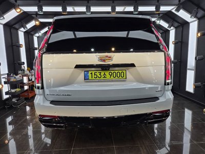 CADILLAC ESCALADE 5TH GENERATION - 6