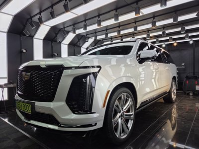 CADILLAC ESCALADE 5TH GENERATION - 5