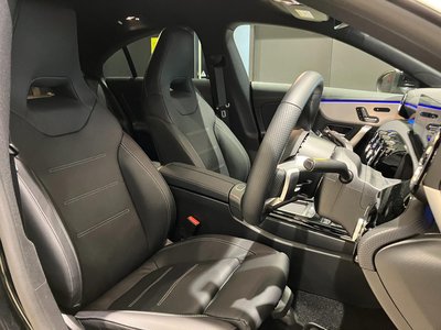 MERCEDES-BENZ CLA - 7