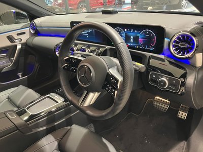 MERCEDES-BENZ CLA - 6
