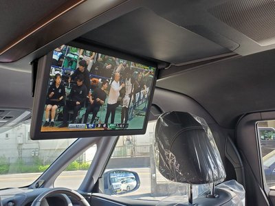 2026 Toyota ALPHARD — миниатюра 19