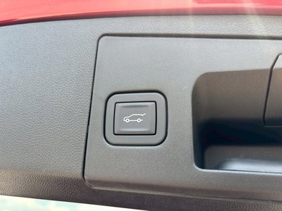 2025 Cadillac XT4 照片 60