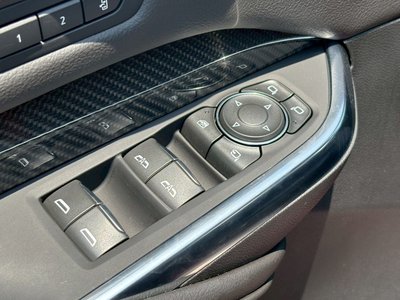 2025 Cadillac XT4 照片 64