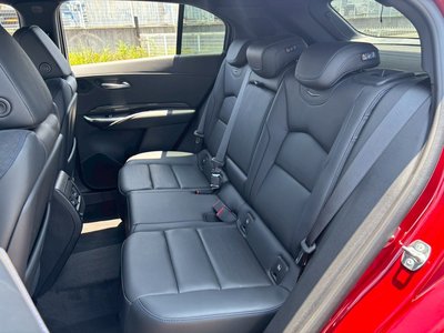 2025 Cadillac XT4 照片 58