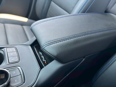 2025 Cadillac XT4 照片 35