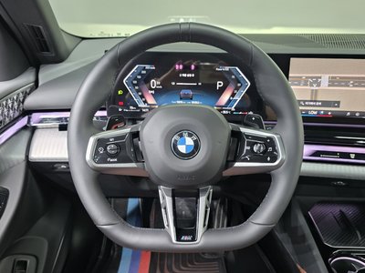 2025 BMW 5 SERIES 缩略图 19