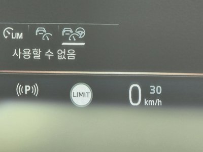 2025 BMW 5 SERIES 缩略图 32