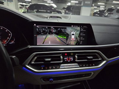 2021 BMW X7 缩略图 17