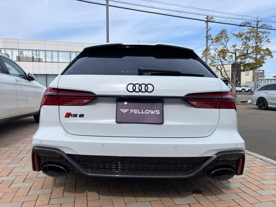AUDI RS6 AVANT - 6