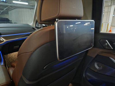 2022 BMW X7 — миниатюра 13