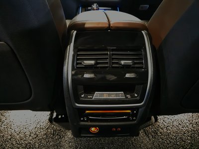 2022 BMW X7 — миниатюра 14