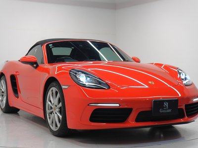 2017 Porsche 718 photo 3