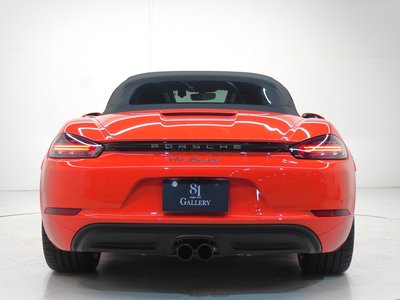 2017 Porsche 718 photo 6