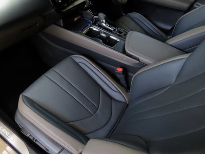 صورة مصغرة 57 لـ 2025 Lexus NX
