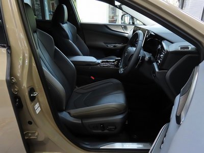 صورة مصغرة 47 لـ 2025 Lexus NX
