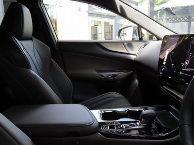 صورة مصغرة 53 لـ 2025 Lexus NX