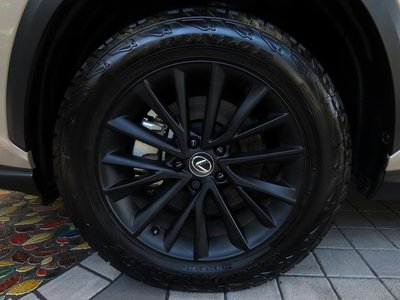 صورة مصغرة 35 لـ 2025 Lexus NX