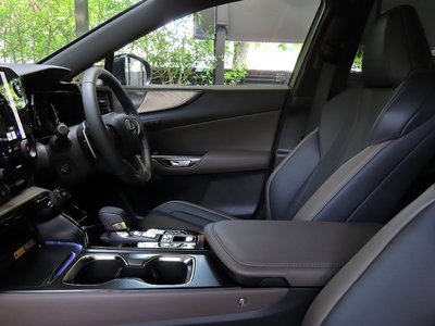 صورة مصغرة 59 لـ 2025 Lexus NX