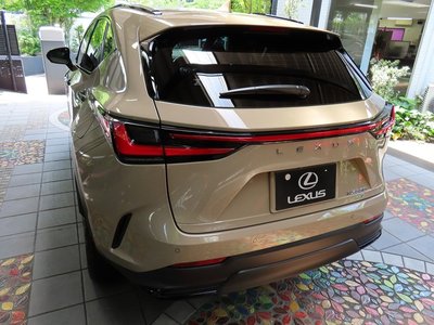 صورة مصغرة 26 لـ 2025 Lexus NX