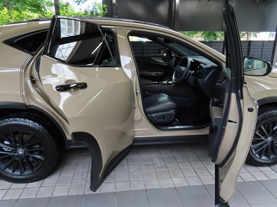 صورة مصغرة 46 لـ 2025 Lexus NX