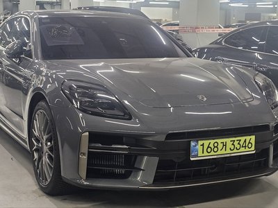 PORSCHE PANAMERA - 1
