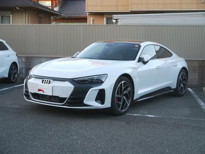 AUDI E-TRON GT QUATTRO